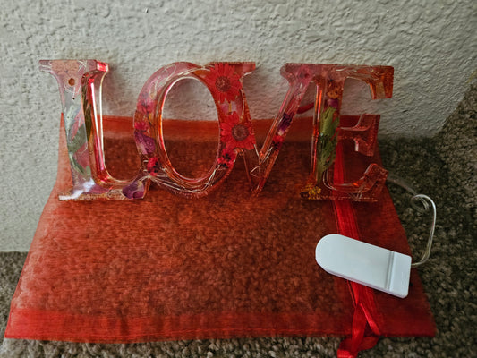 Resin Word Sign LOVE